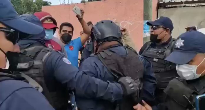 59310795-4F91-4A3C-99BD-D4908C09E45B